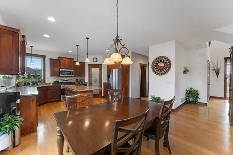 25188 Firefly Avenue Wyoming MN 55092