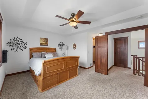 25188 Firefly Avenue Wyoming MN 55092