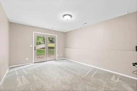 1544 Clemson Drive Eagan MN 55122