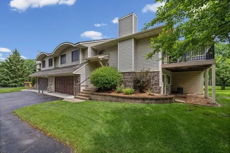 1544 Clemson Drive Eagan MN 55122