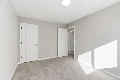 10562 Goodview Avenue S Cottage Grove MN 55016