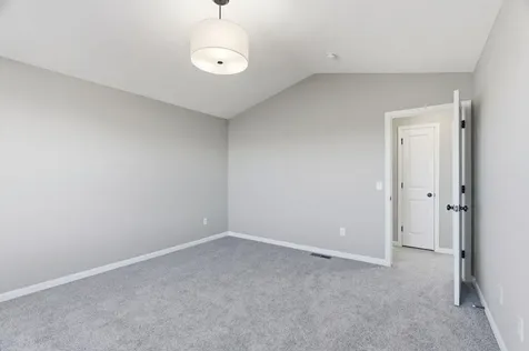 10562 Goodview Avenue S Cottage Grove MN 55016