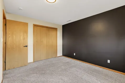 5852 Excalibur Court NW Rochester MN 55901