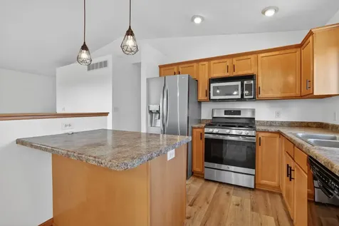 5852 Excalibur Court NW Rochester MN 55901
