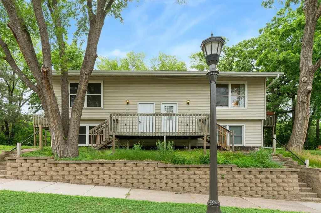 111 King Street E West Saint Paul MN 55107
