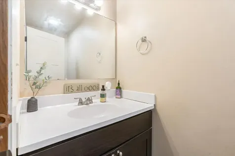 111 King Street E West Saint Paul MN 55107