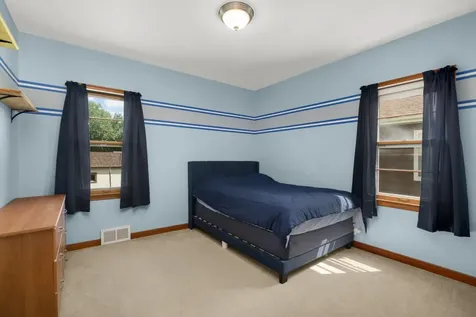1975 Fremont Avenue E Saint Paul MN 55119