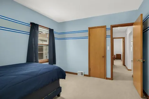 1975 Fremont Avenue E Saint Paul MN 55119