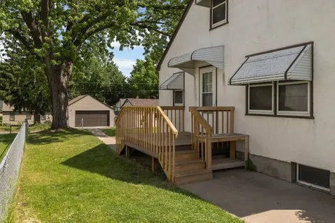 1975 Fremont Avenue E Saint Paul MN 55119