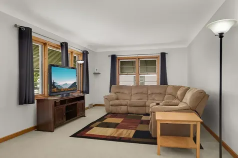 1975 Fremont Avenue E Saint Paul MN 55119