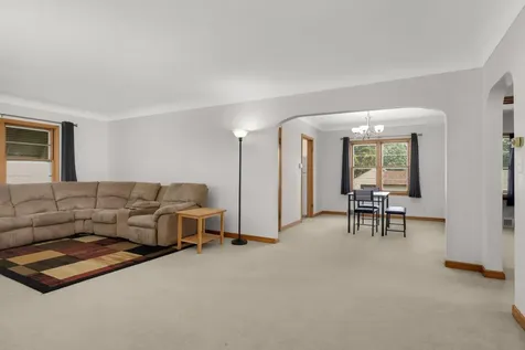 1975 Fremont Avenue E Saint Paul MN 55119