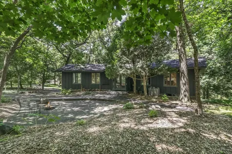 3 Snowy Owl Lane North Oaks MN 55127