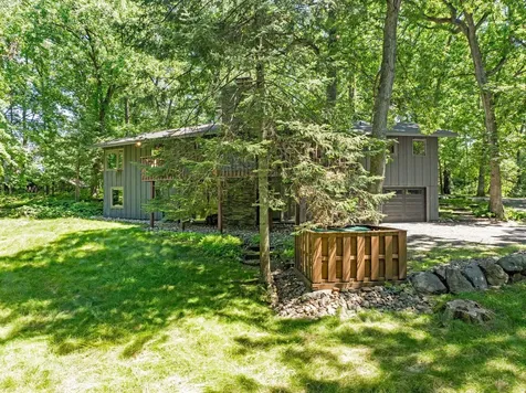 3 Snowy Owl Lane North Oaks MN 55127