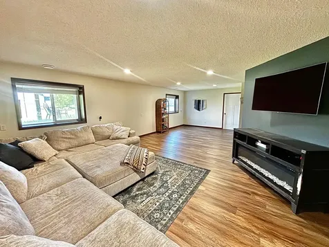 4399 87th Street NE Monticello MN 55362