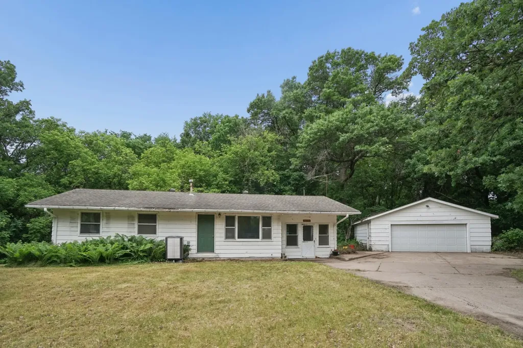 26430 146th Street NW Zimmerman MN 55398