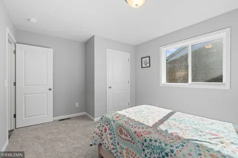 2763 Ivy Avenue NE Saint Michael MN 55376