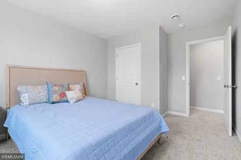 2763 Ivy Avenue NE Saint Michael MN 55376