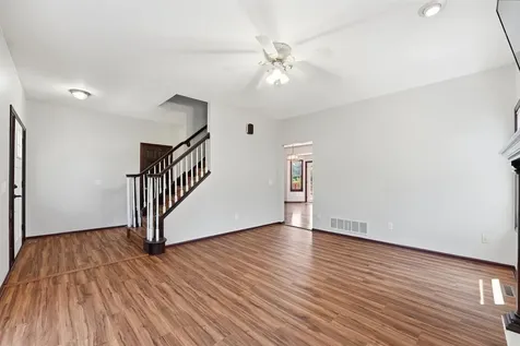 1004 Canterbury Avenue NE Buffalo MN 55313