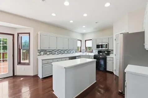 1004 Canterbury Avenue NE Buffalo MN 55313