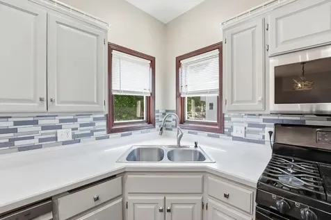 1004 Canterbury Avenue NE Buffalo MN 55313