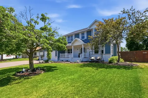 1004 Canterbury Avenue NE Buffalo MN 55313