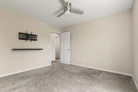 1075 Anthony Way Victoria MN 55386