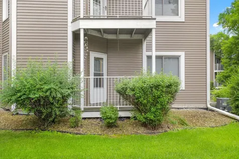 742 County Road F W Shoreview MN 55126