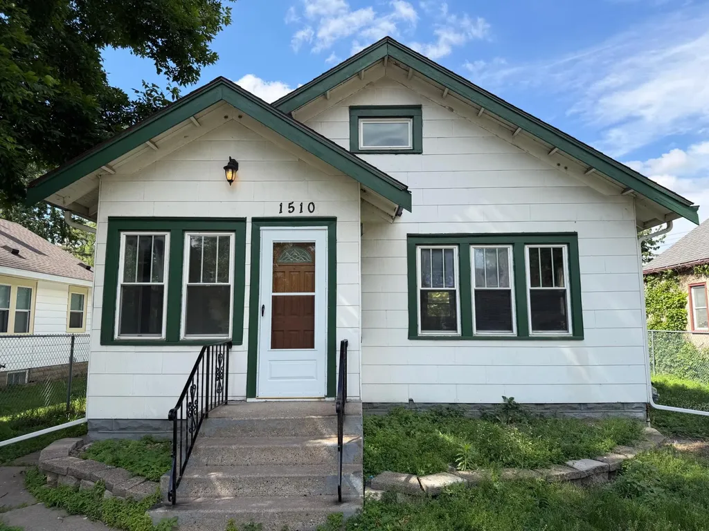 1510 44th Avenue N Minneapolis MN 55412