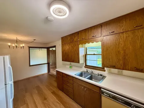 220 S 4th Street Bird Island MN 55310
