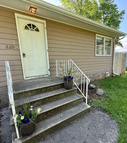 220 S 4th Street Bird Island MN 55310