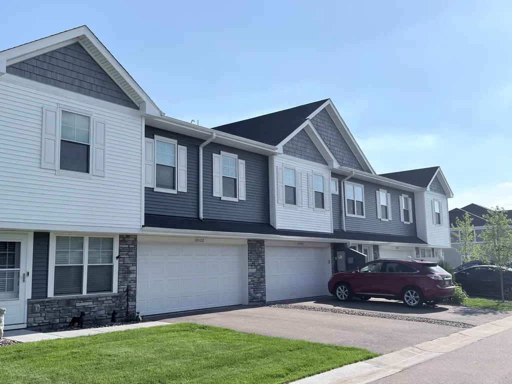 10518 Weston Way N Maple Grove MN 55369