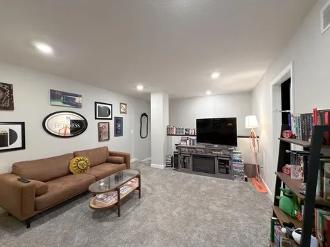 10518 Weston Way N Maple Grove MN 55369