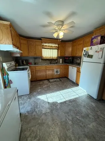 109 S Griffin Street Lakefield MN 56150