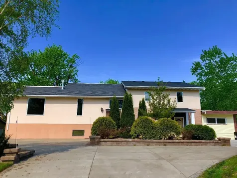 2981 Pilot Knob Road Eagan MN 55121