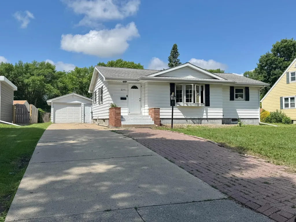 225 N Hill Street Marshall MN 56258