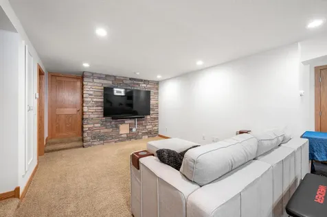 1115 W 48th Street Minneapolis MN 55419