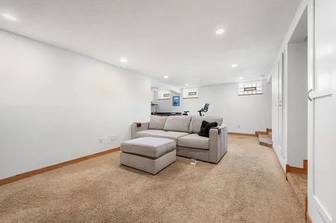 1115 W 48th Street Minneapolis MN 55419