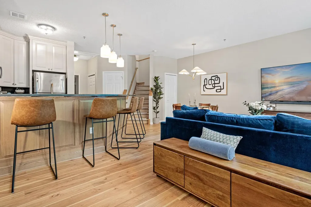 645 N 1st Street Minneapolis MN 55401