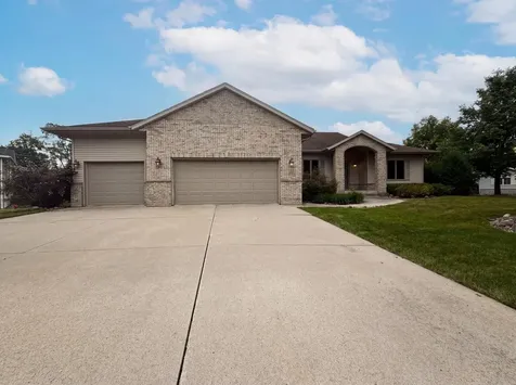 1955 Lemond Place Owatonna MN 55060