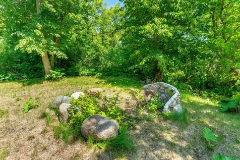37598 2nd Star Isle Dent MN 56528