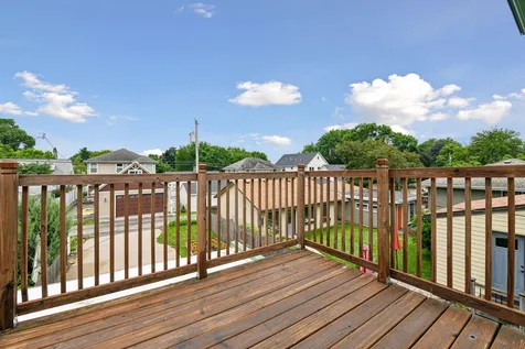 1870 Beechwood Avenue Saint Paul MN 55116