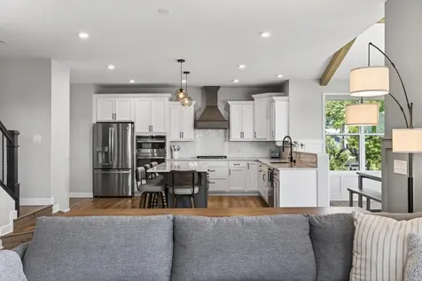 6600 Bracken Drive Minnetrista MN 55331