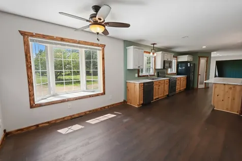 33232 580th Avenue Grove City MN 56243