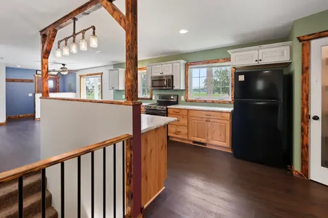 33232 580th Avenue Grove City MN 56243