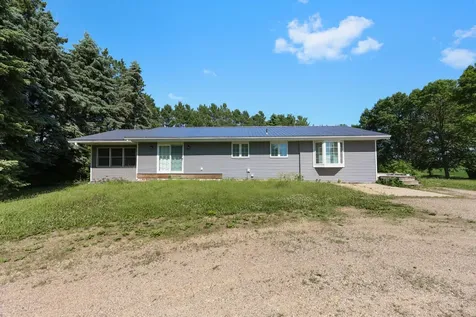 33232 580th Avenue Grove City MN 56243