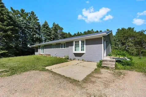 33232 580th Avenue Grove City MN 56243