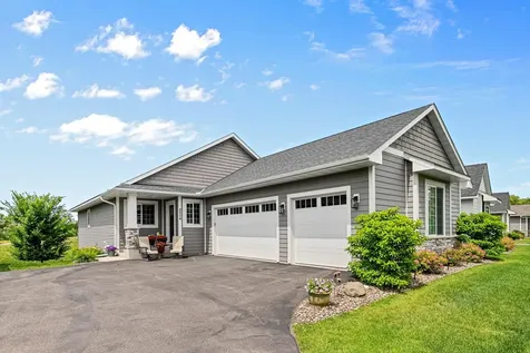 2504 Neal Court N Stillwater MN 55082