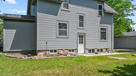 207 S Lake Street Belview MN 56214
