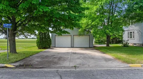 207 S Lake Street Belview MN 56214