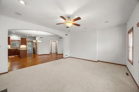 4022 Cedar Grove Lane Eagan MN 55122